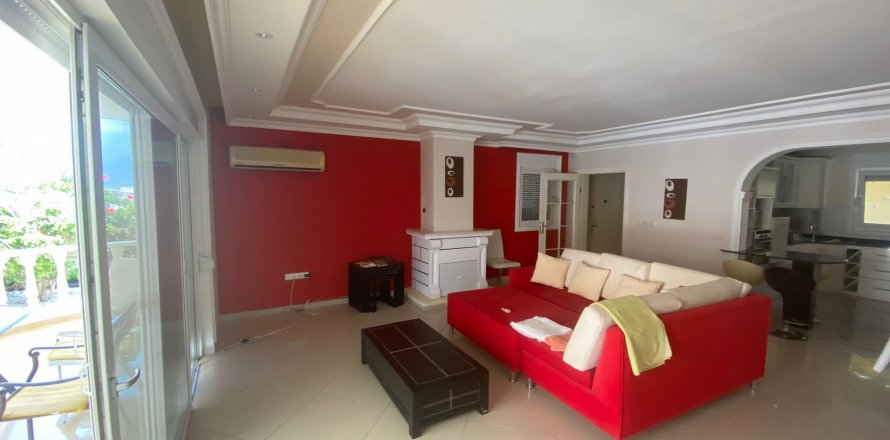 Daire  2+1  Alanya, Antalya, Türkiye №185867