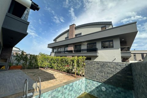 4+1 Villa  i Antalya, Turkiet Nr. 170255
