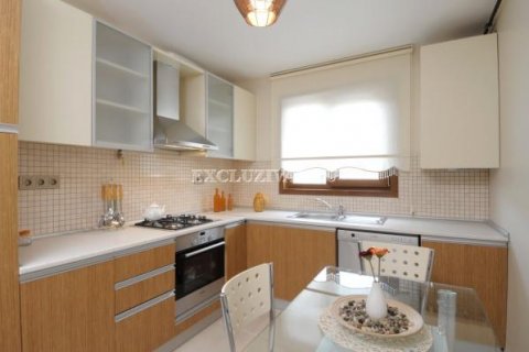 2+1 Wohnung in Istanbul, Türkei Nr. 178535 - 5