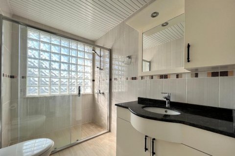 Продажа виллы  в Каргыджаке, Аланье, Анталье, Турция 5 комн., 250м2, №165881 – фото 12