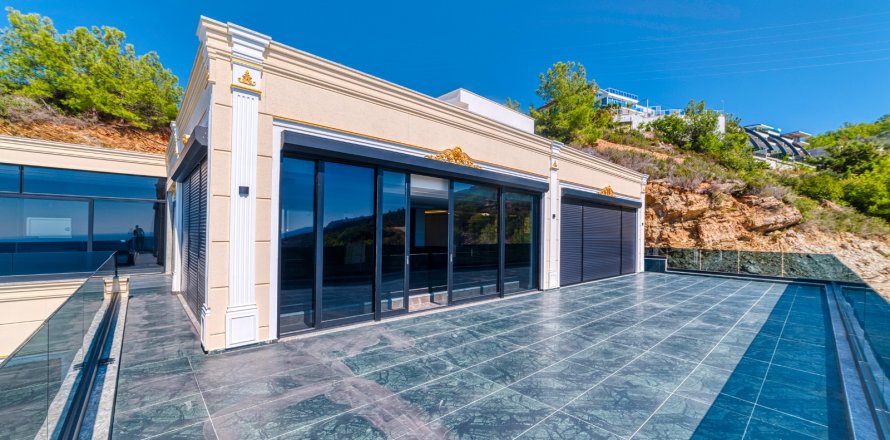 9+1 Villa  i Alanya, Antalya, Tyrkiet Nr. 171963