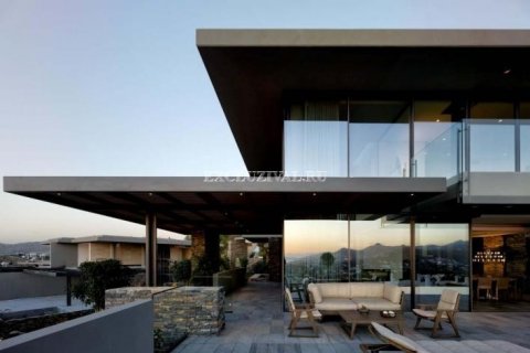 5+1 Villa i Bodrum, Mugla, Turkiet Nr. 178827 - 15